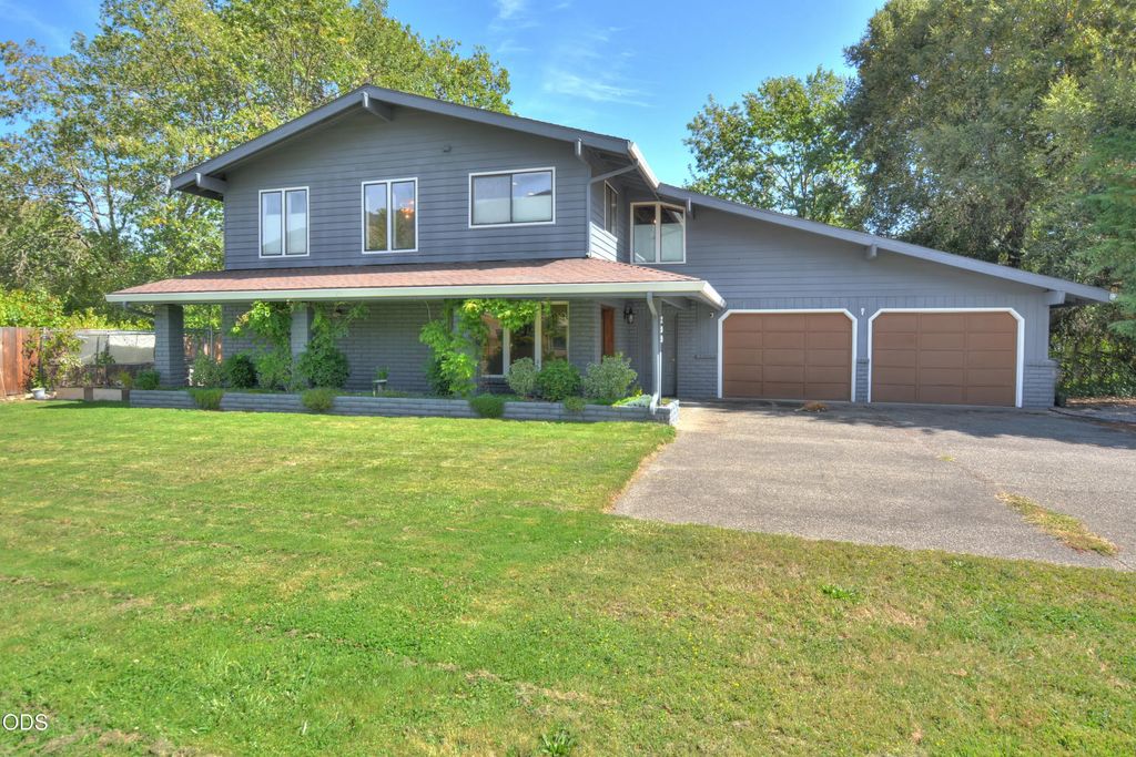 299 Foothill Boulevard, Rogue River