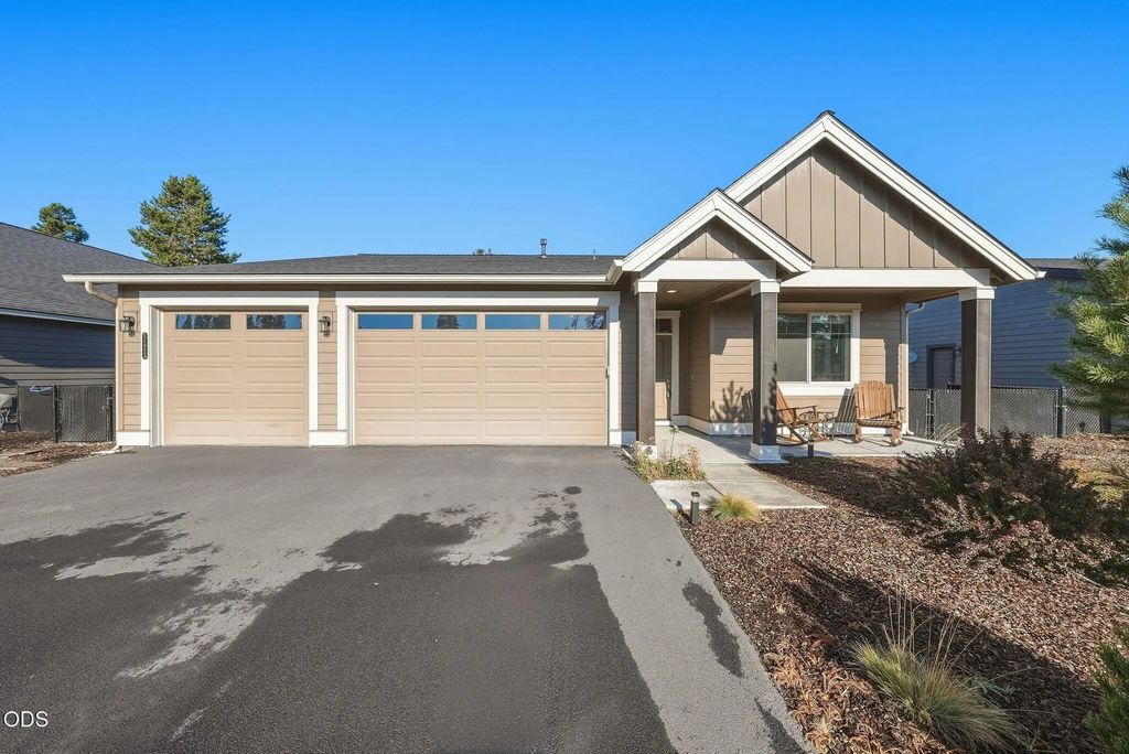 51953 Campfire Drive, La Pine