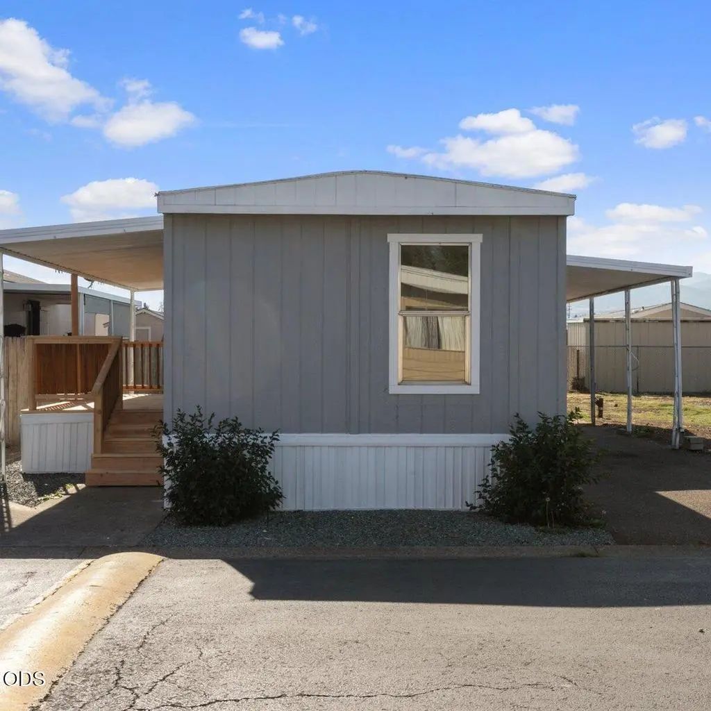 3555 S Pacific Highway Spc 201, Medford