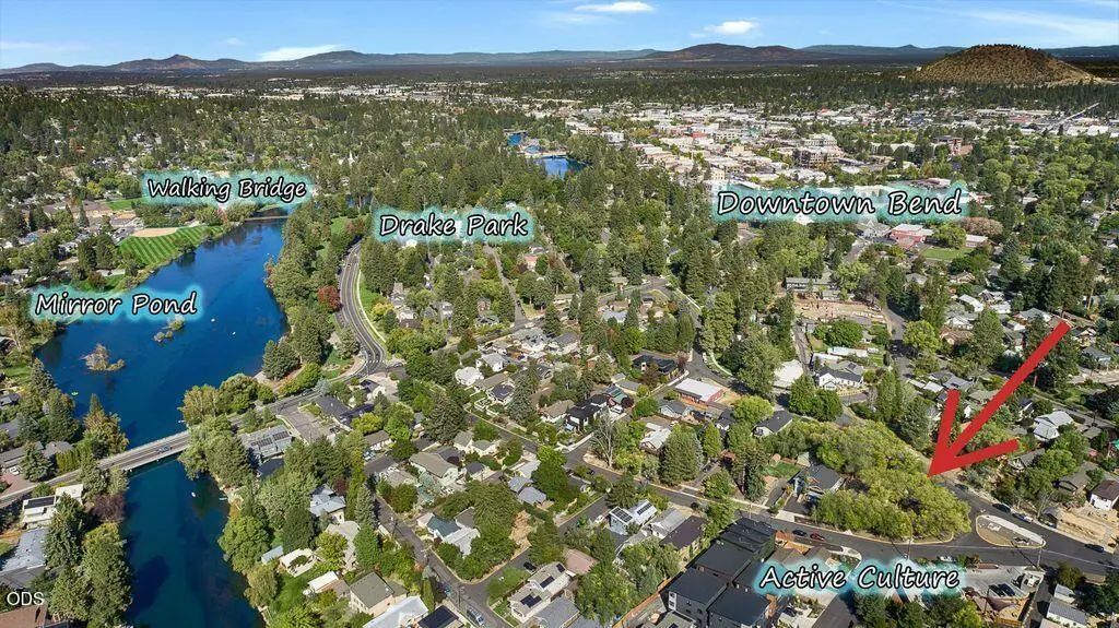 320 Nw Riverside Boulevard, Bend