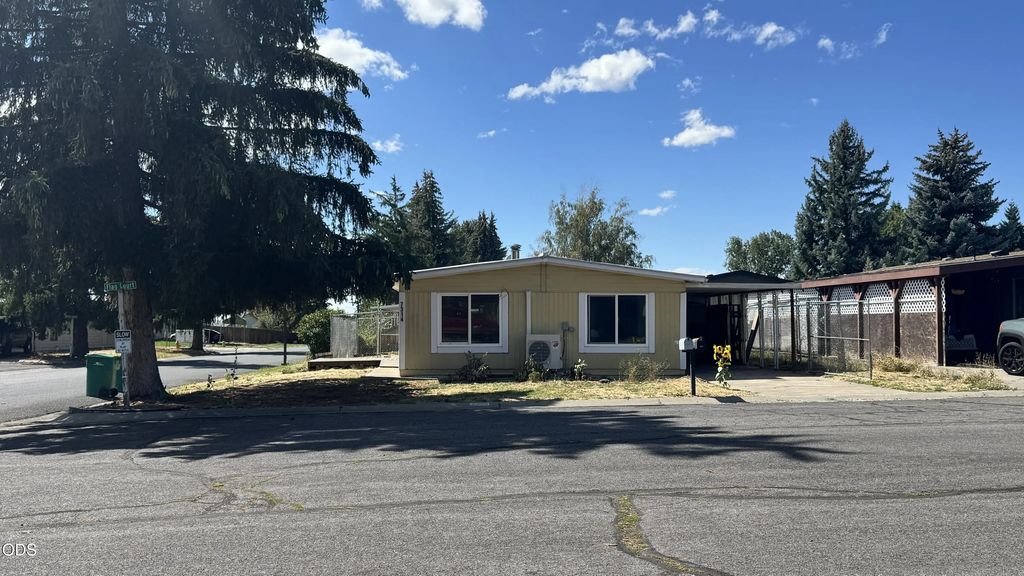 7314 Flag Court, Klamath Falls