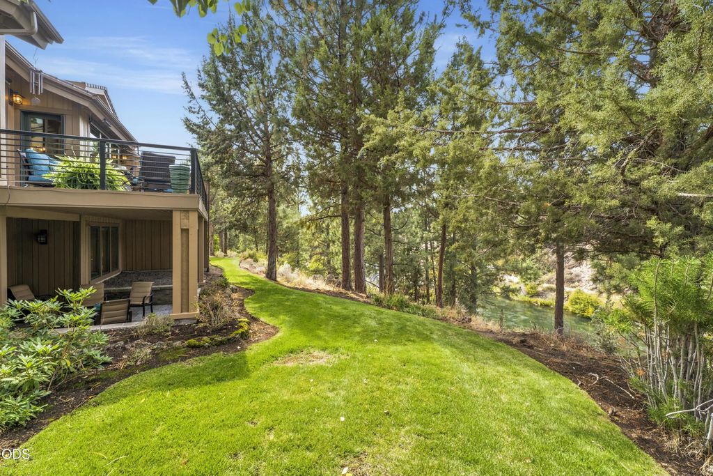 1941 Nw Rivermist Drive, Bend