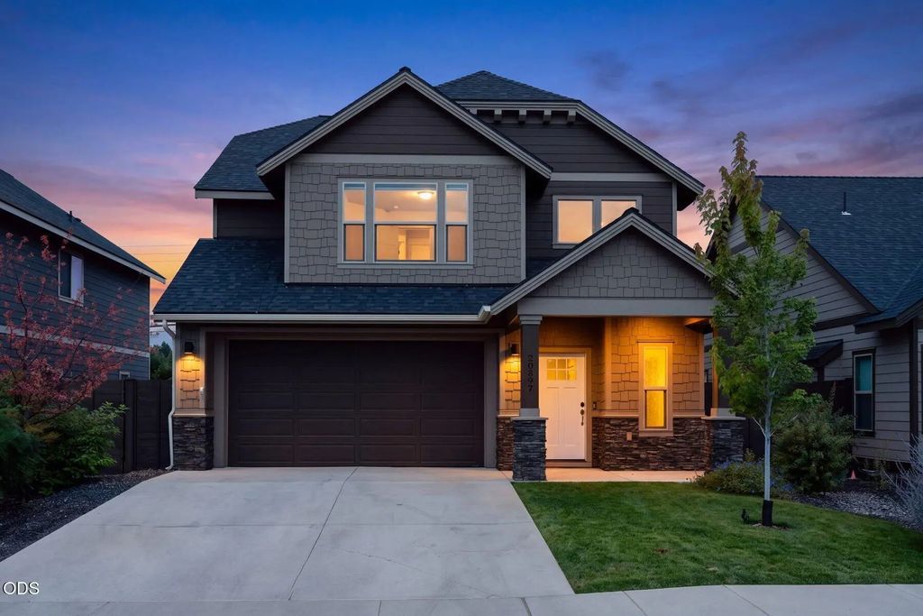 20597 Se Gemstone Avenue, Bend