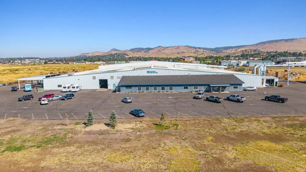 2350 Maywood Drive, Klamath Falls
