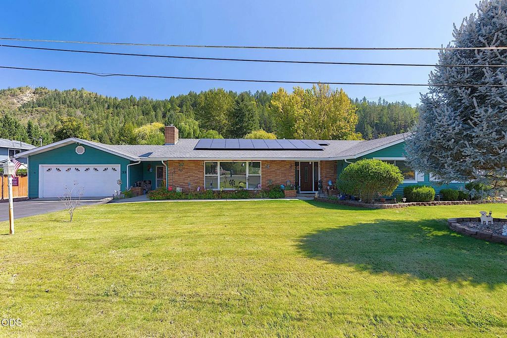 55 Lloyellen Drive, Rogue River