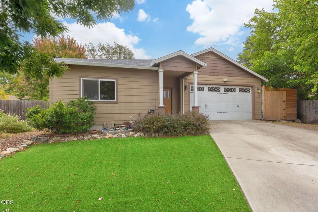 113 Chelsea Court, Phoenix