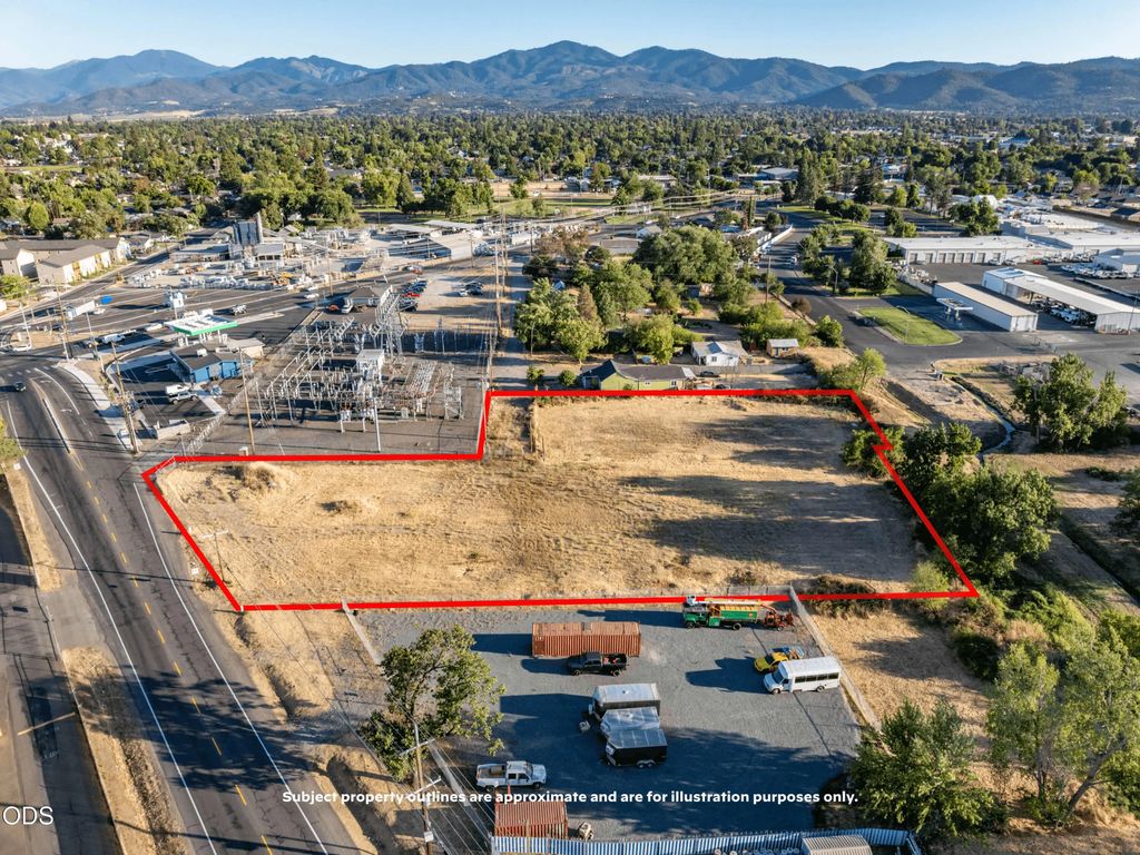 1185 Sage Road, Medford