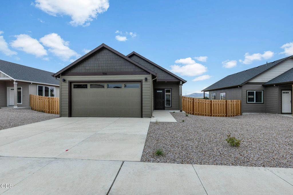506 Sw 6th Street Lot 7, Metolius