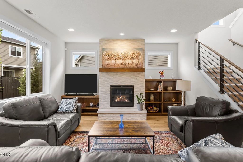 63212 Nw Red Butte Court, Bend