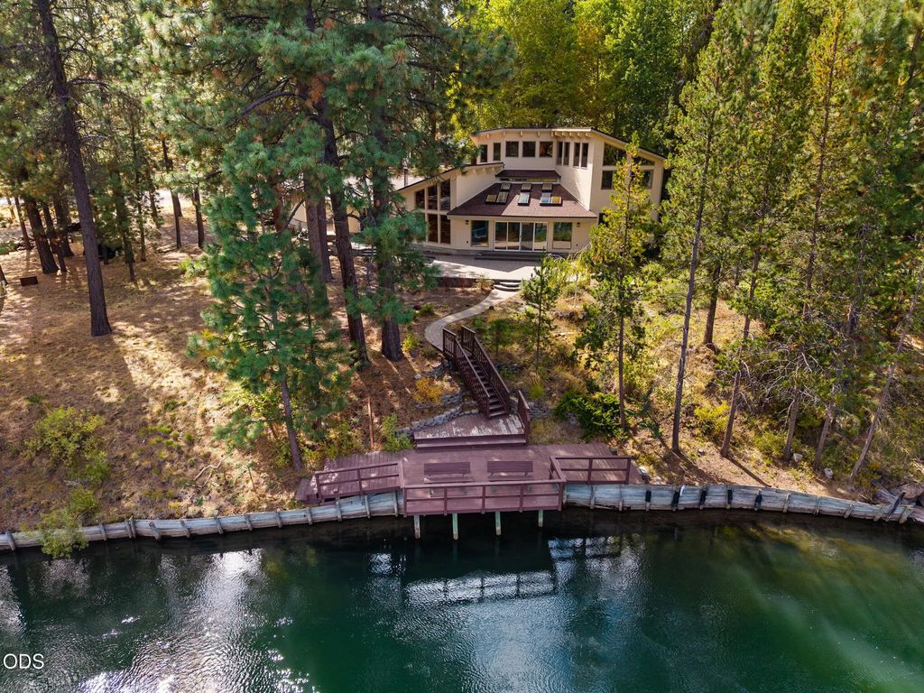 56222 Solar Drive, Bend