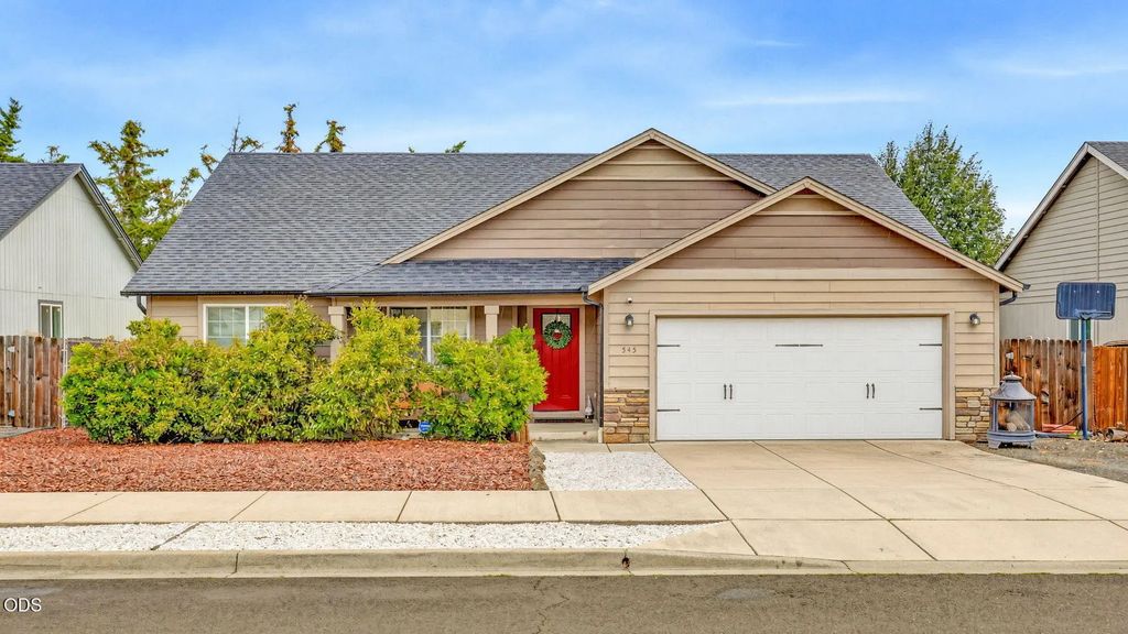 545 N Heights Drive, Eagle Point