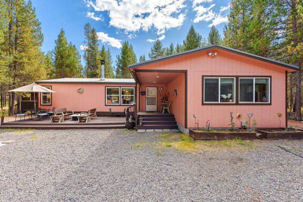16759 Gross Drive, Bend