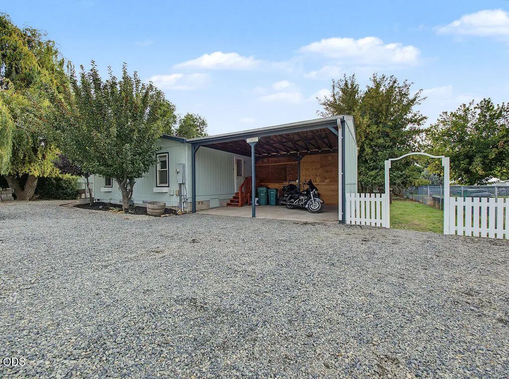1260 Homedale Road, Klamath Falls