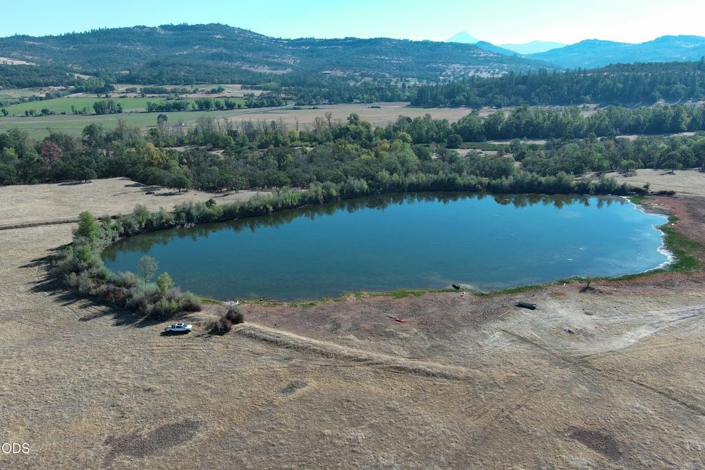 1631 E Antelope Road, Eagle Point