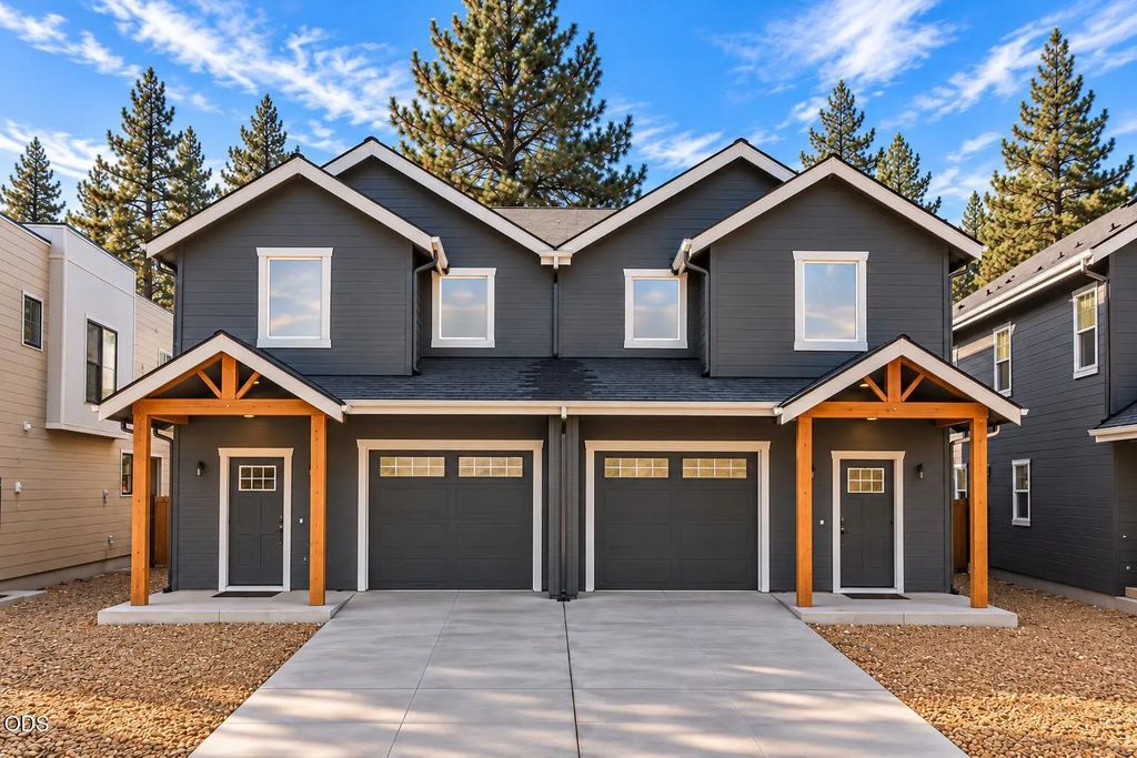 125 Sw Mckinley Avenue A, Bend