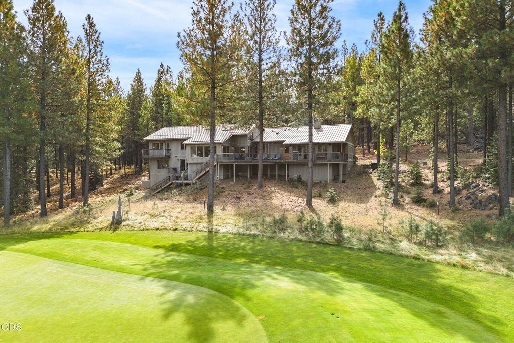 13402 Anapholis 304, Black Butte Ranch