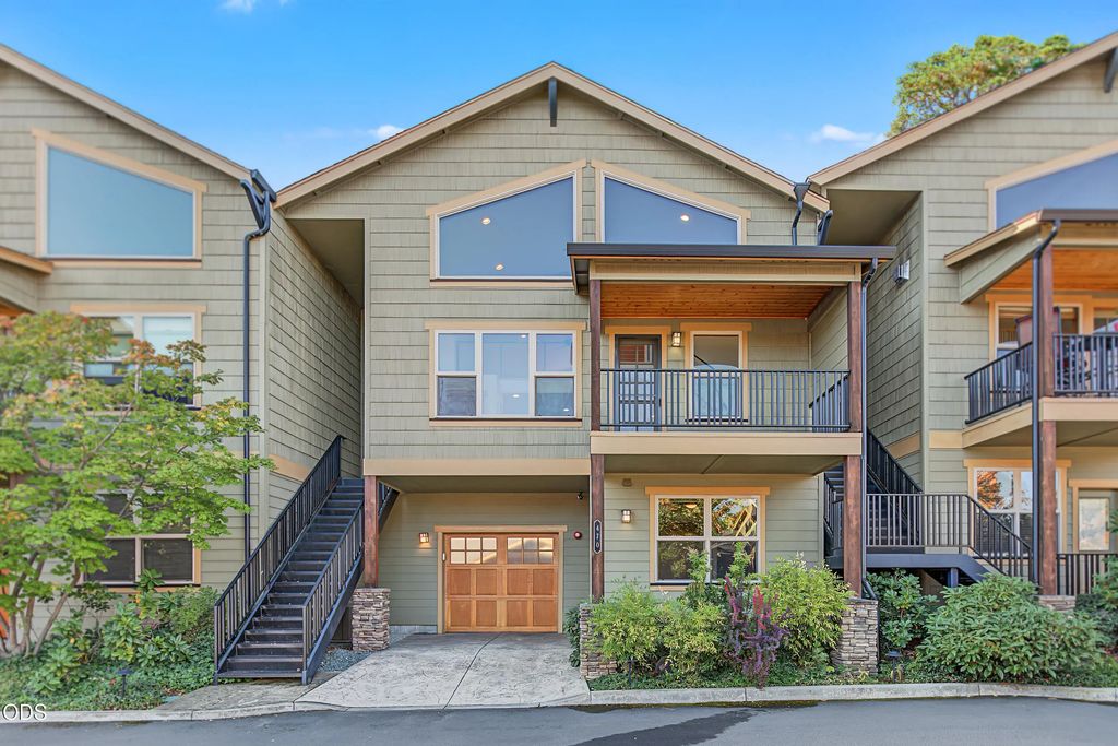 470 Beach Street, Ashland