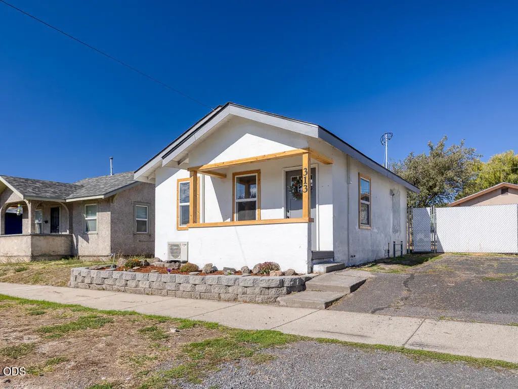 313 Martin Street, Klamath Falls