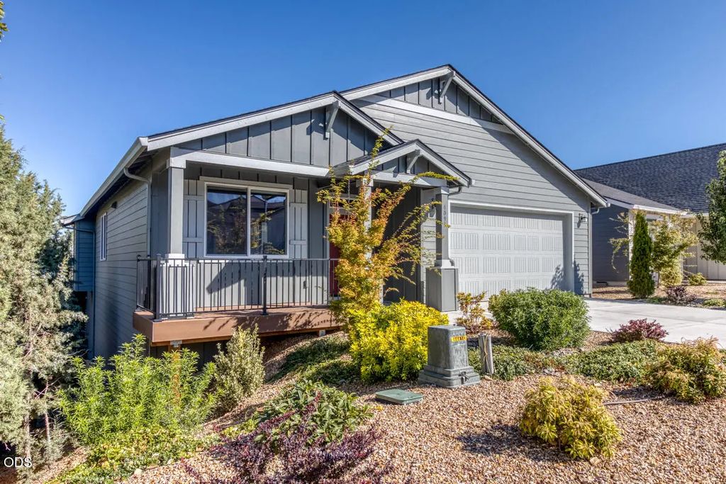 4093 Sw Reindeer Avenue, Redmond