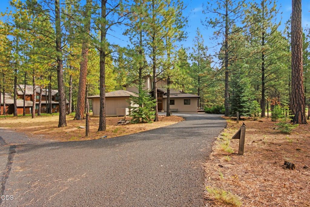 70186 Viburnum Way, Black Butte Ranch