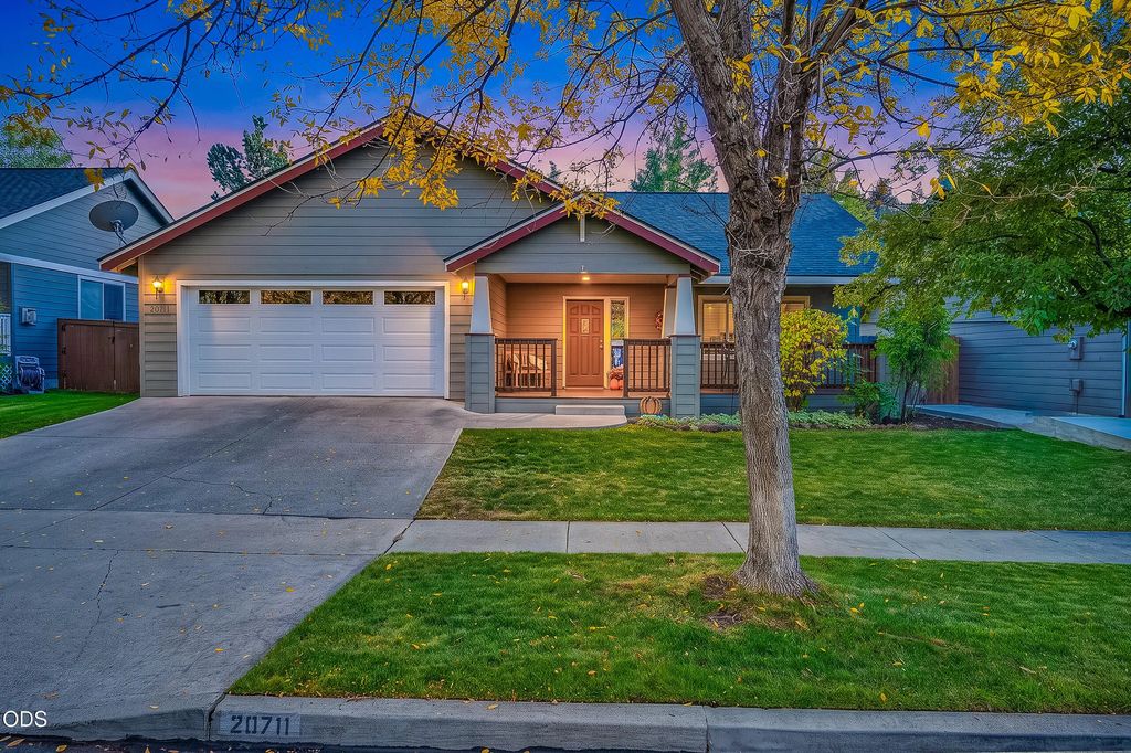 20711 Nicolette Drive, Bend
