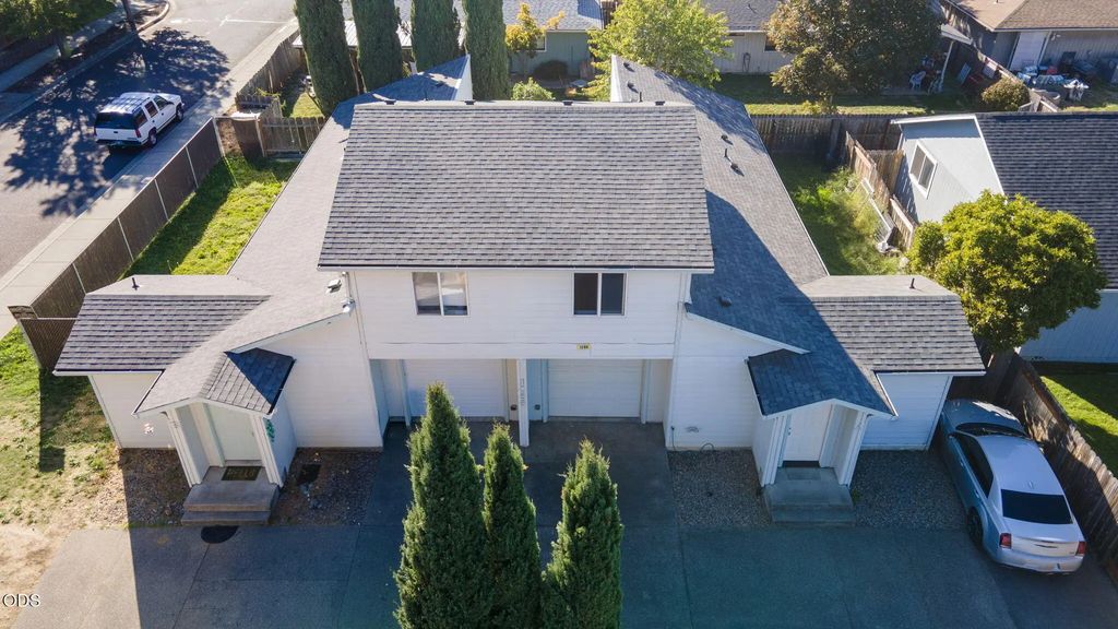 1086 Rainwood Lane, Grants Pass