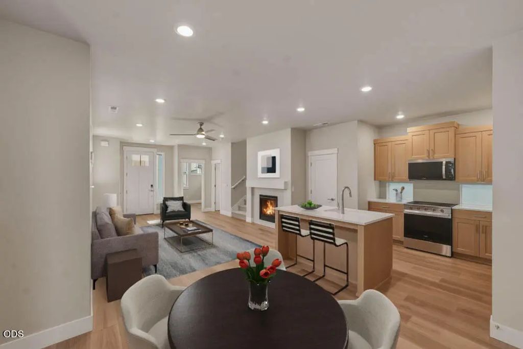 3887 Ne Petrosa Avenue, Bend