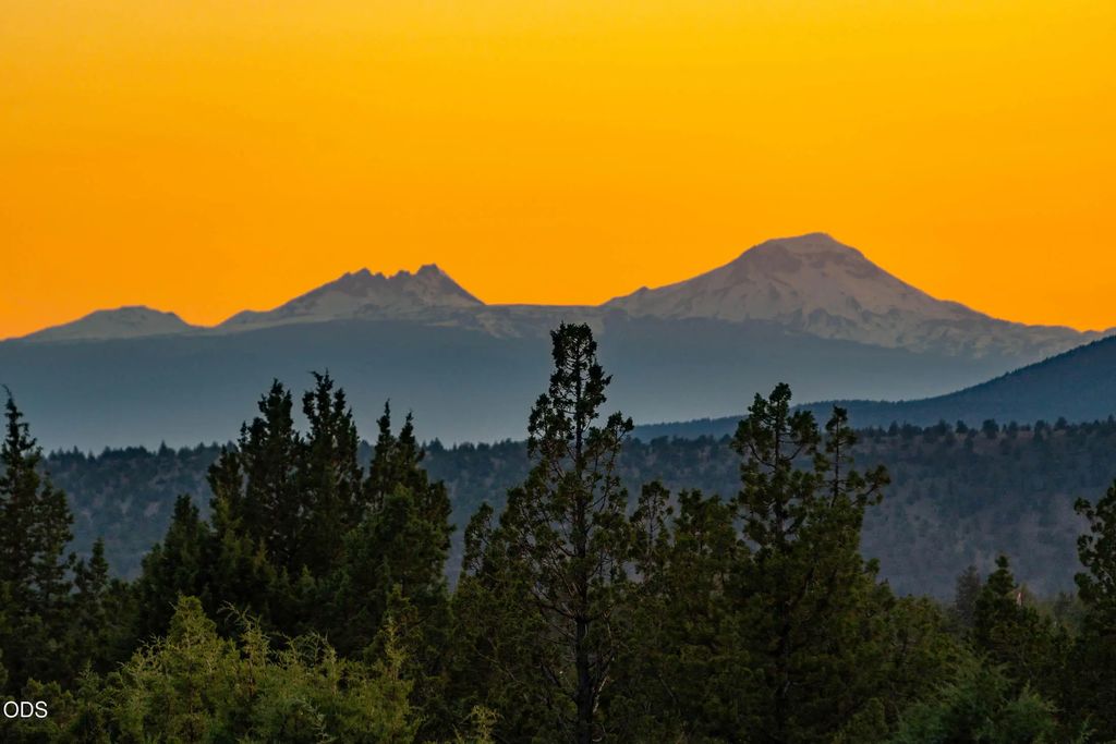 Se Tl 6300 Adobe Road, Prineville