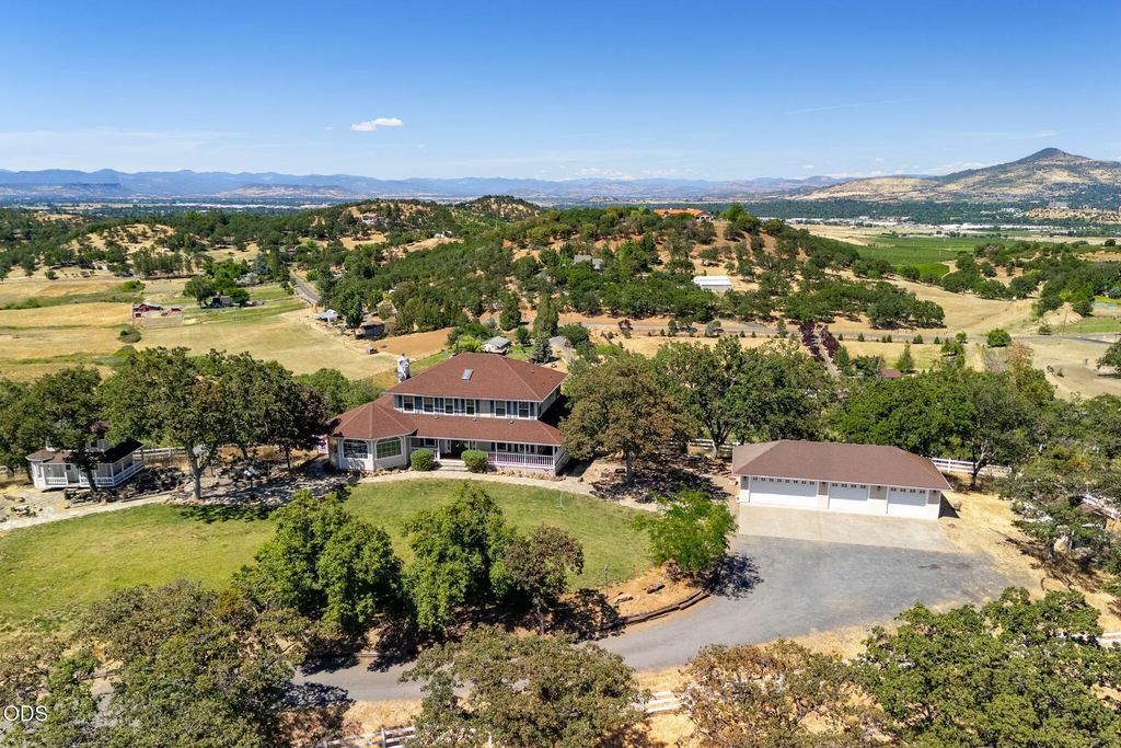 5311 Pioneer Road, Medford