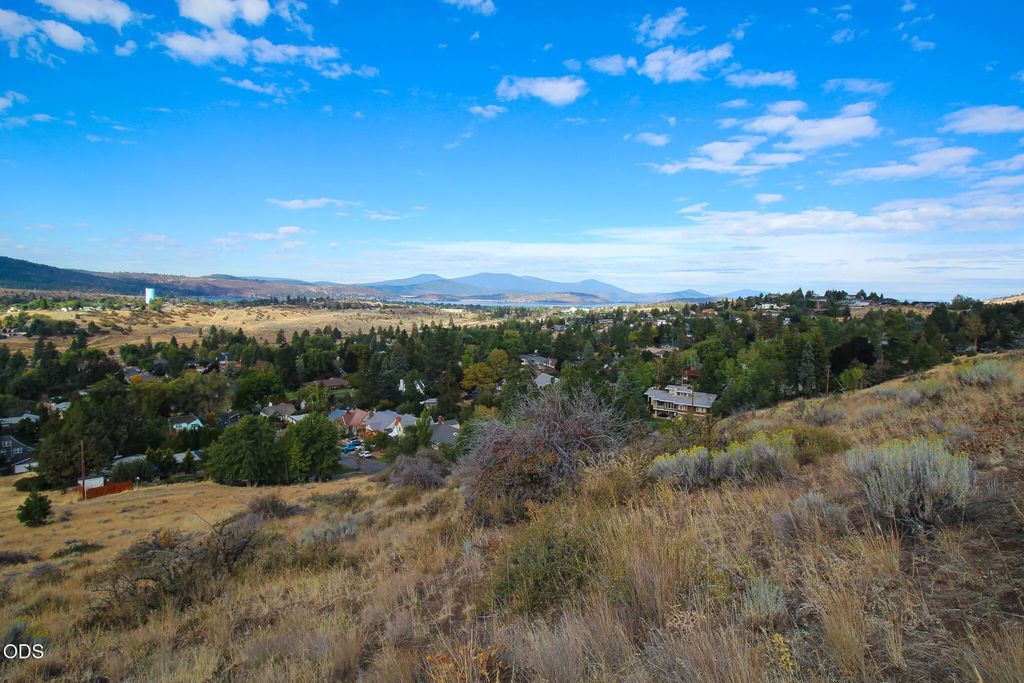 Hillside Avenue, Klamath Falls