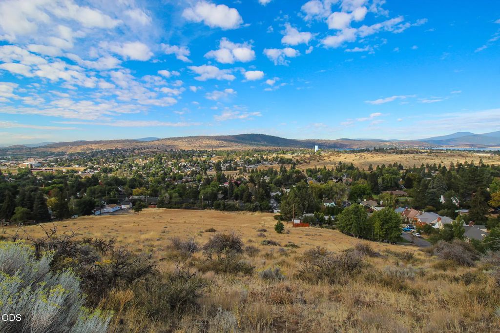 Hillside Avenue R187611, Klamath Falls