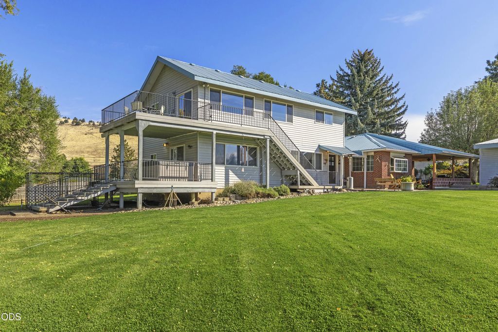 7808 Hilyard Avenue, Klamath Falls