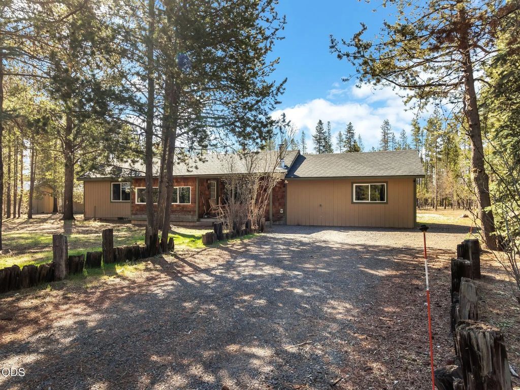 6508 Michael Road, La Pine