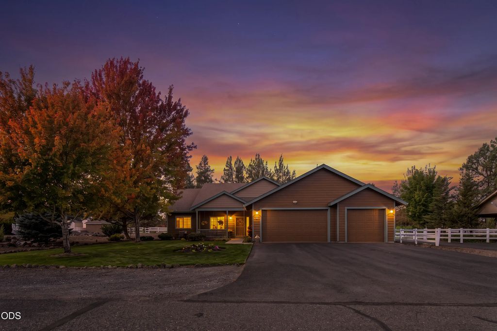 9325 16th Street, Terrebonne