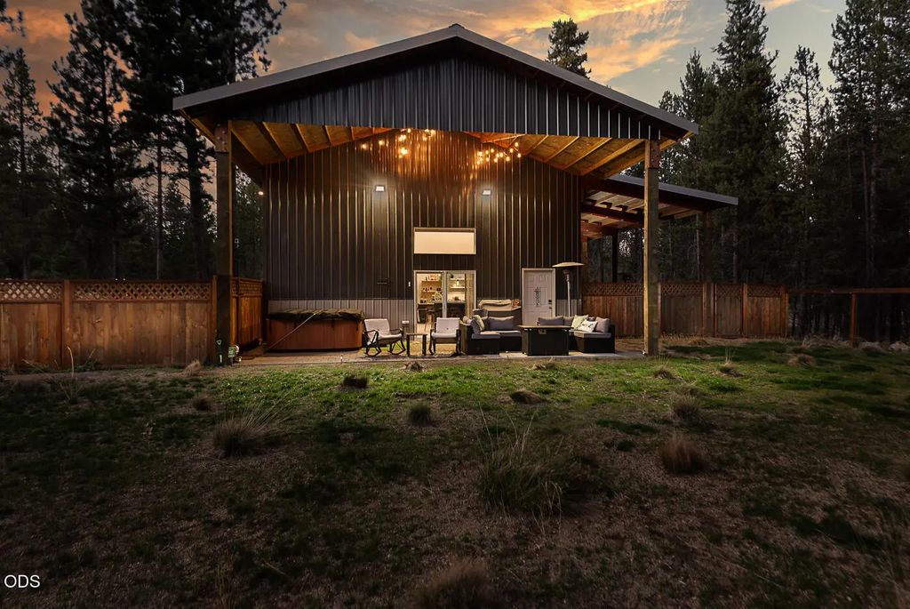 16845 Derringer Drive, Bend