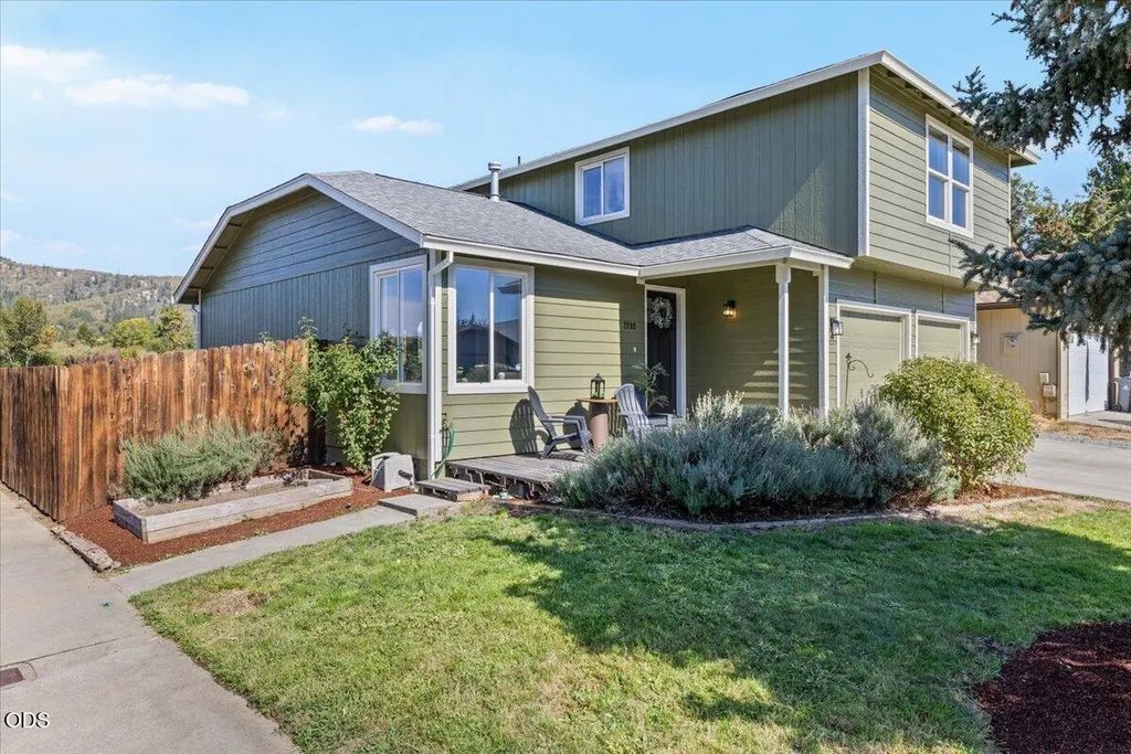 2240 Sw Judy Lane, Grants Pass