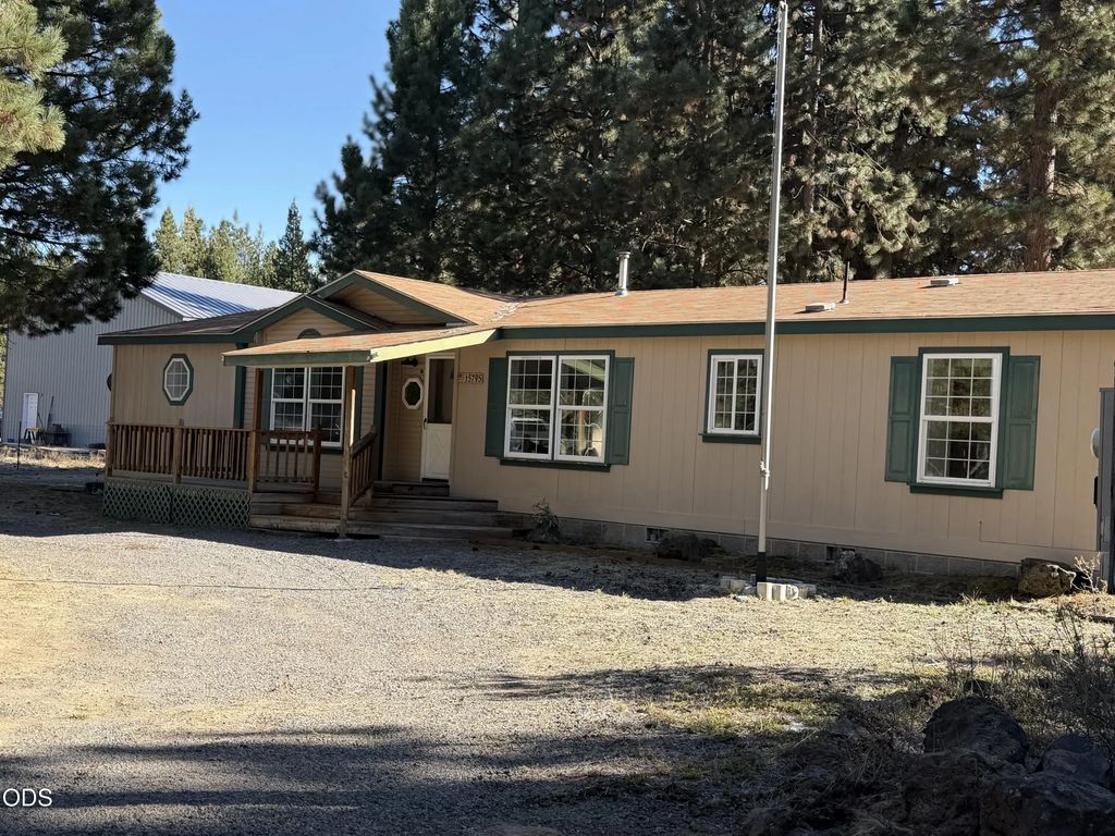 15795 Shellie Lane, La Pine