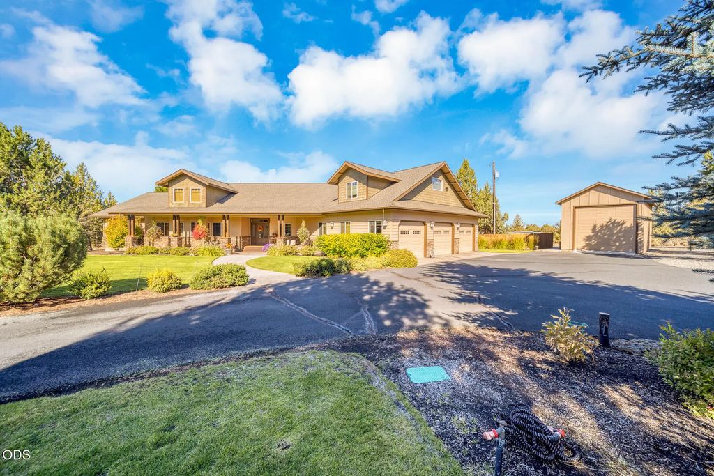 18853 Sw Sisters Place, Powell Butte