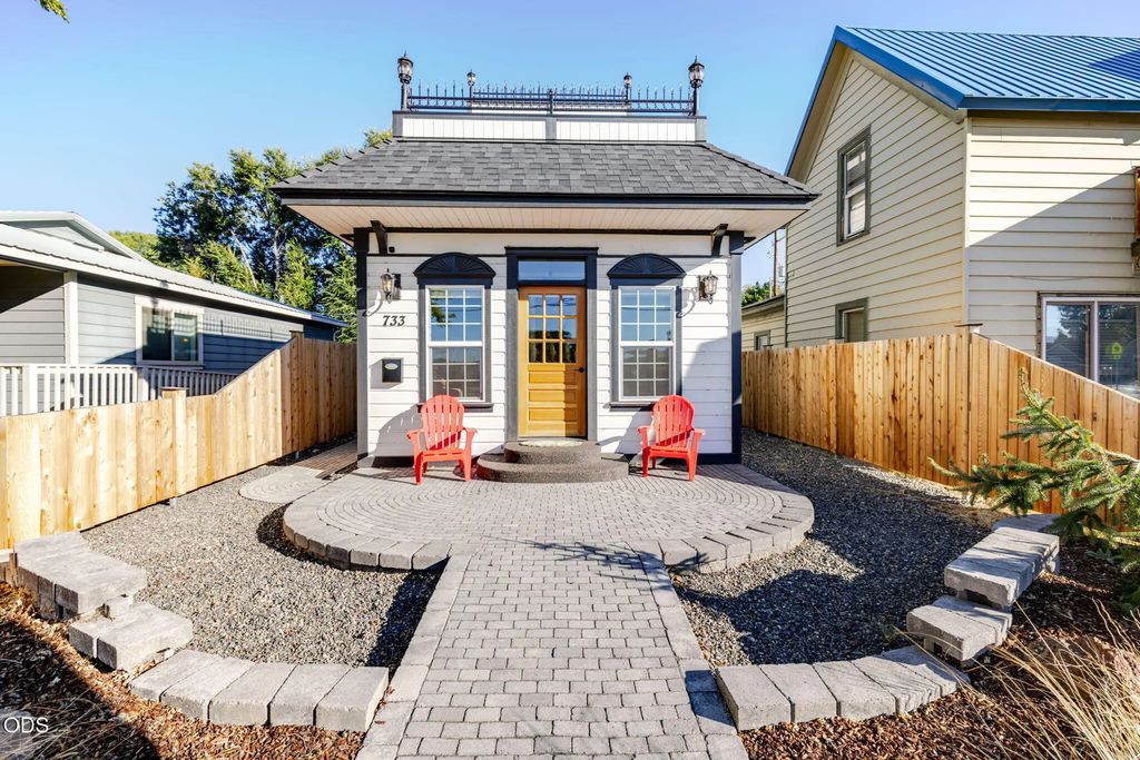 733 Ne 3rd Street, Prineville