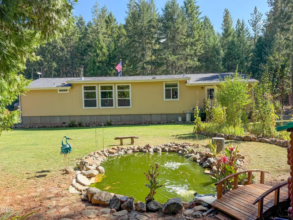 102 Briar Lane, Selma