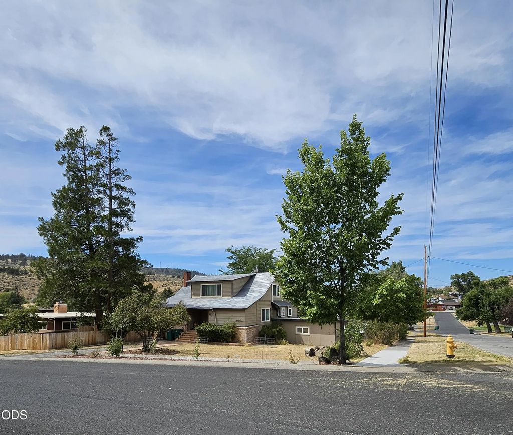 133 Grant Street, Klamath Falls