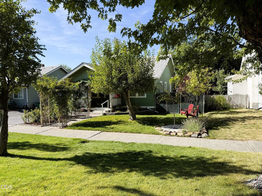 1018 N Eldorado Avenue, Klamath Falls