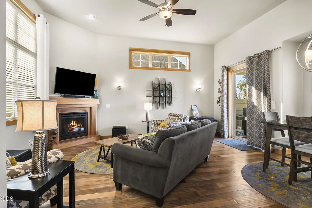 11104 Desert Sky Loop, Redmond
