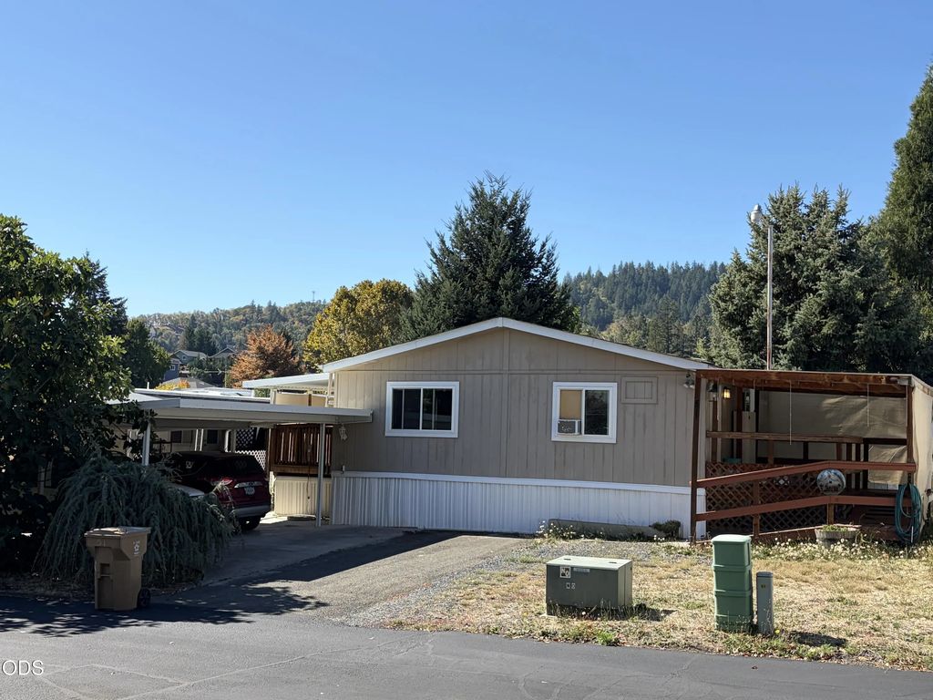 2325 Nw Highland Avenue 51, Grants Pass