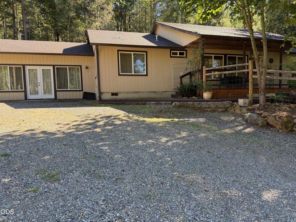 259 Borica Drive, Selma