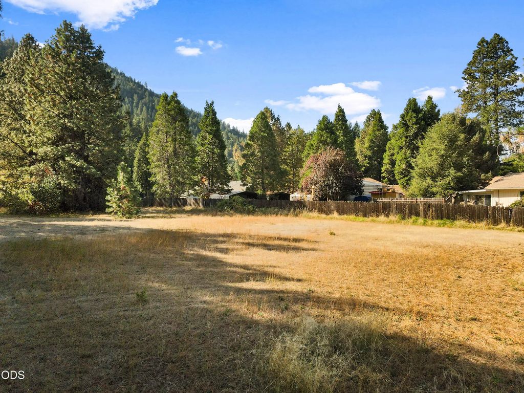 N/A, Grants Pass