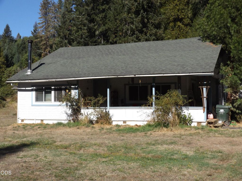1144 Starveout Creek Road, Azalea