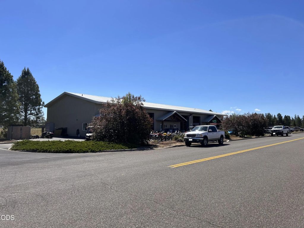 16605 Assembly Way, La Pine