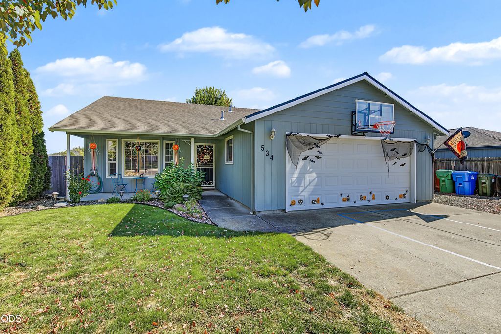 534 Westminster Drive, Eagle Point