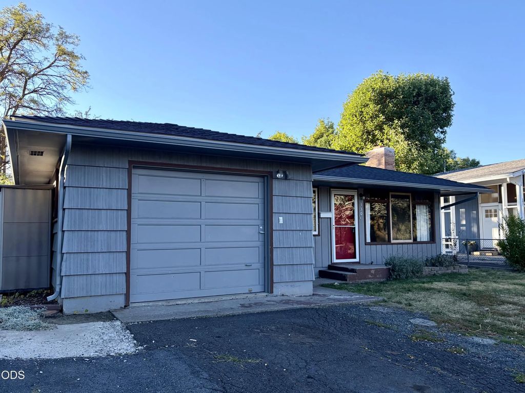 330 Donald Street, Klamath Falls